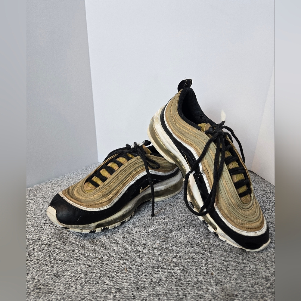 Nike Shoes Youth Size 5Y Black White Ait Max 97 Retro Running Sneakers